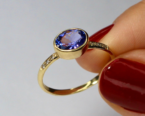 Tanzanite 5×7 + Diamond 6pcs / K10 YG. PG. WG 指輪・リング