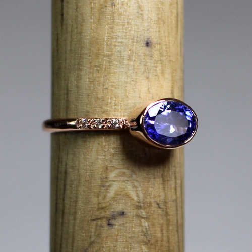 Tanzanite 5×7 + Diamond 6pcs / K10 YG. PG. WG 指輪・リング