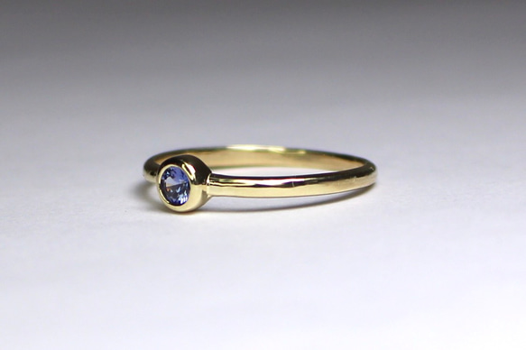 Benitoite 3mm Ring / K10 YG. PG. WG. 3枚目の画像