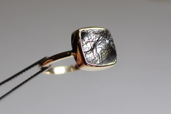 Black Tourmalin in Quartz Ring / K10YG. PG. WG 3枚目の画像