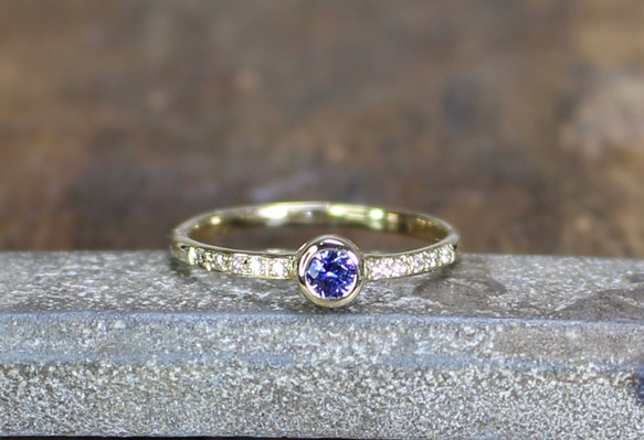 Benitoite 3mm + Diamond Ring / K10 YG. PG. WG. 3枚目の画像