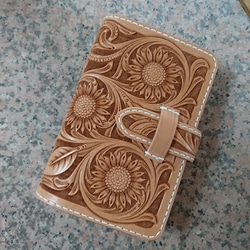 ひまわり様オーダー レザーカービング iPhone16 手帳型ケース ひまわり様オーダー レザーカービング iPhone16 手帳型ケース ひまわり