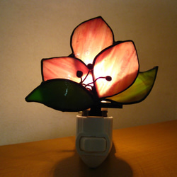 ステンドグラス 鈴蘭ランプ スタンドライト・テーブルランプ ステンド