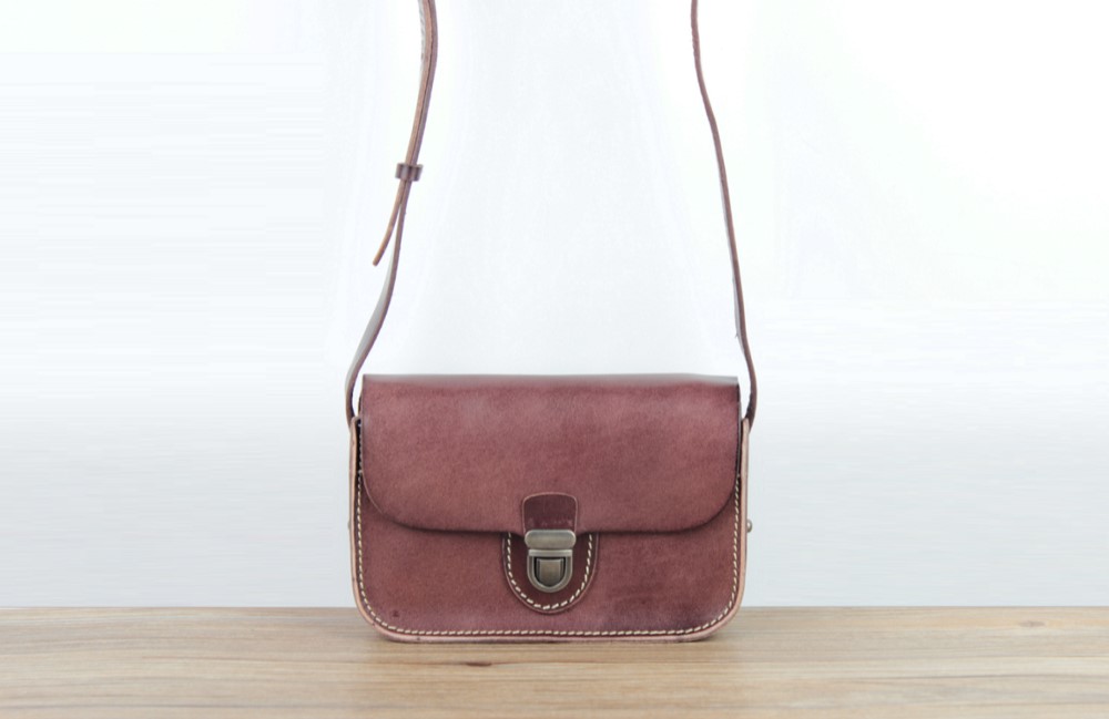 中古】Rolls HR72 CD MP3 Player by rolls 中古】(未使用・未開封品