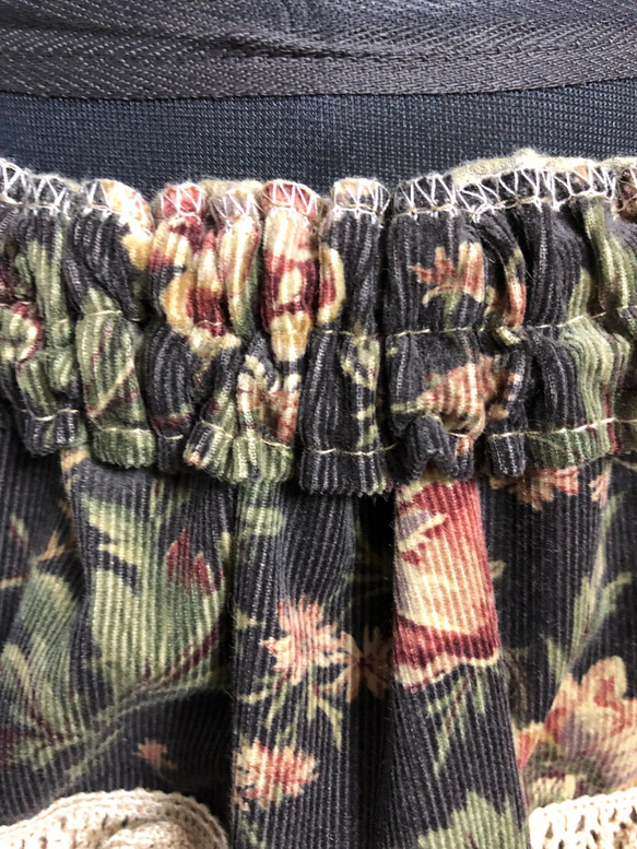 【YUWA花柄】コーデュロイ三段ティアードスカート 3枚目の画像