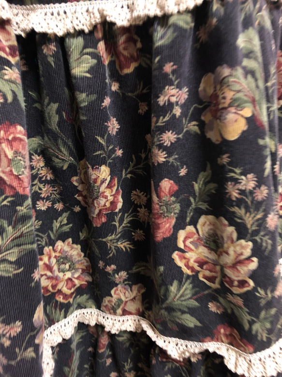 【YUWA花柄】コーデュロイ三段ティアードスカート 5枚目の画像