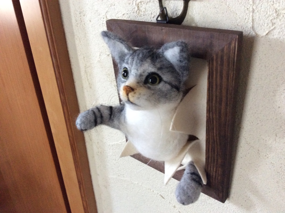 正月飾り】白猫（香箱座り） 羊毛フェルト ひだまりの縁側工房