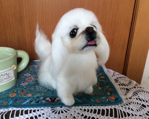 羊毛フェルト　ペキニーズ 羊毛フェルト】ペキニーズ・笑顔の白ペキちゃんやっと完成しました