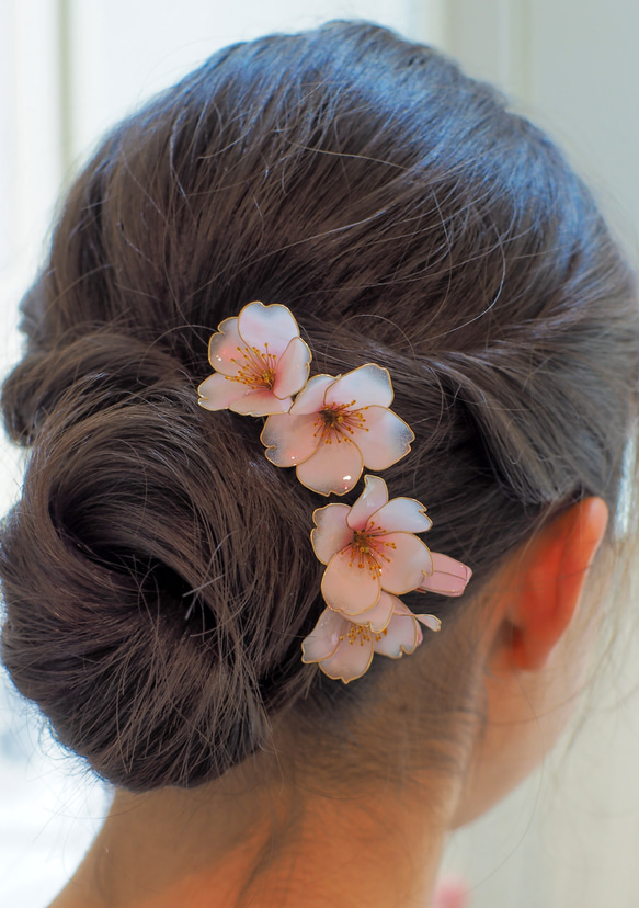 桜の髪飾り　コーム型 1枚目の画像