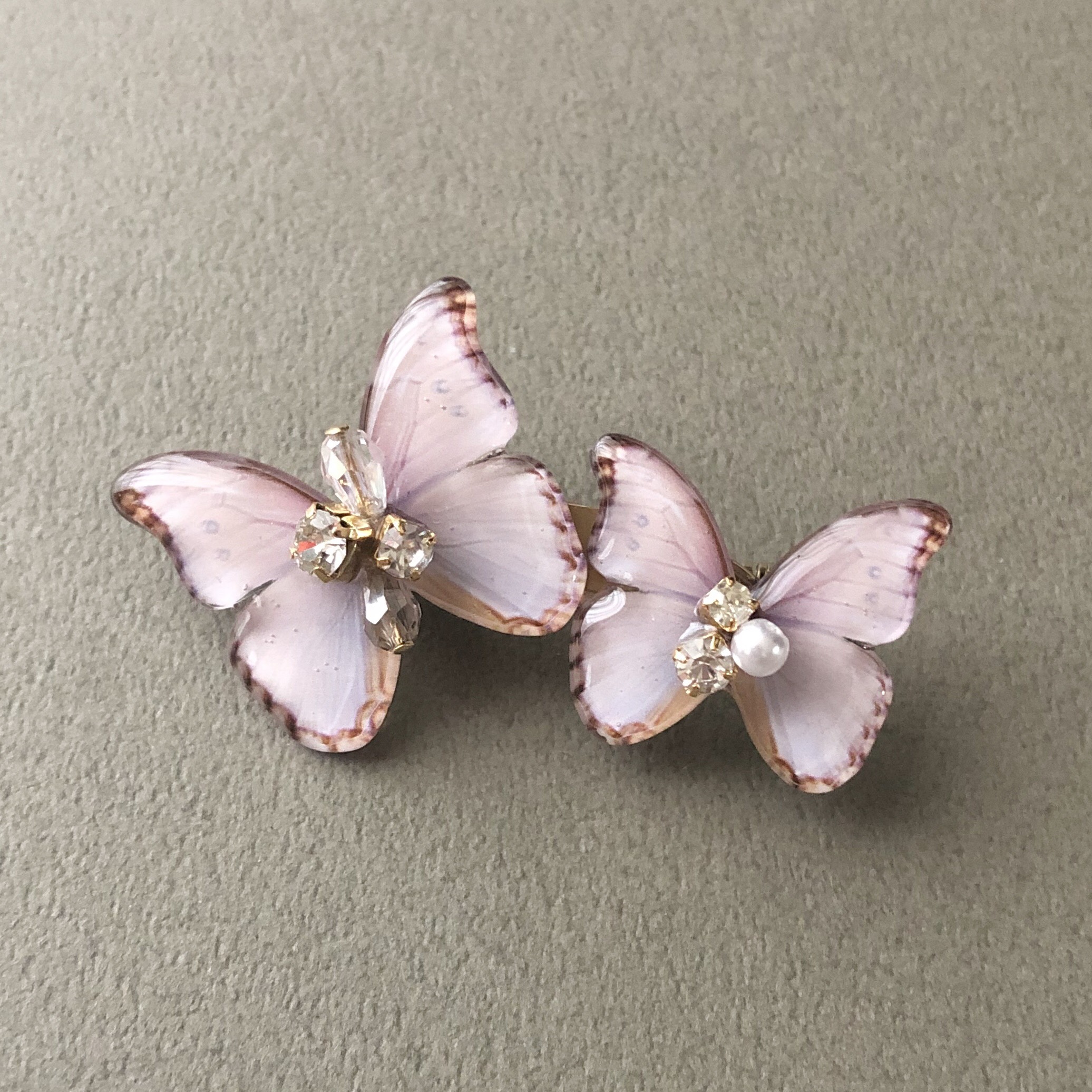 silk蝶　(親子蝶)ブローチ