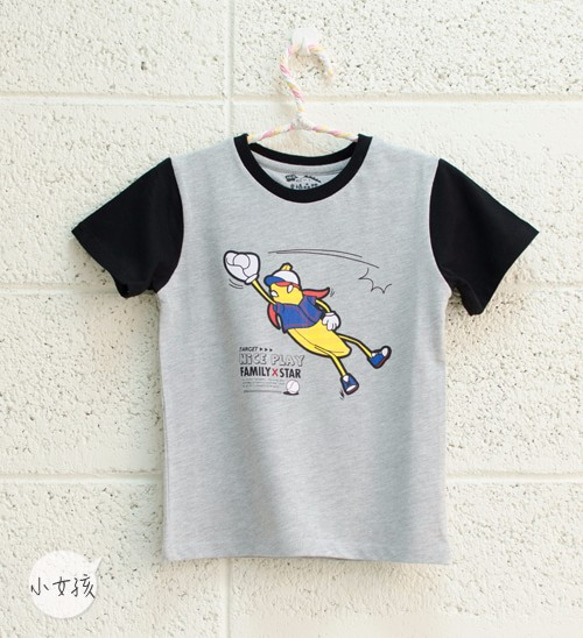 親子裝【蕉蕉棒球隊】短袖 純棉 T-shirt 插畫家手繪款 第6張的照片