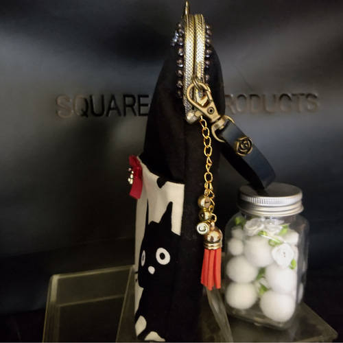 ココちゃん①☆がま口 持ち手付でスマホも入るる〜ヴィンテージ水差し