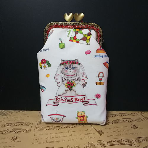 キュート猫ちゃん♪がま口 ゆらゆら肉球 ポーチ コヤンイサムチョン  