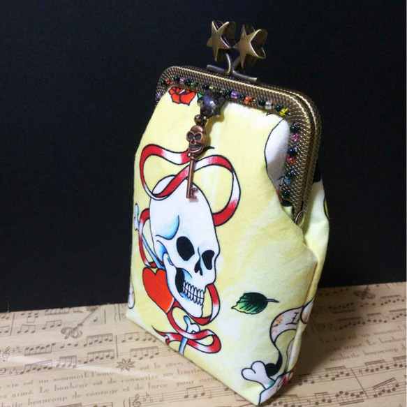 がま口 ハンドメイド・手芸 アレキサンダーヘンリー☆ちょっと変形ポーチ