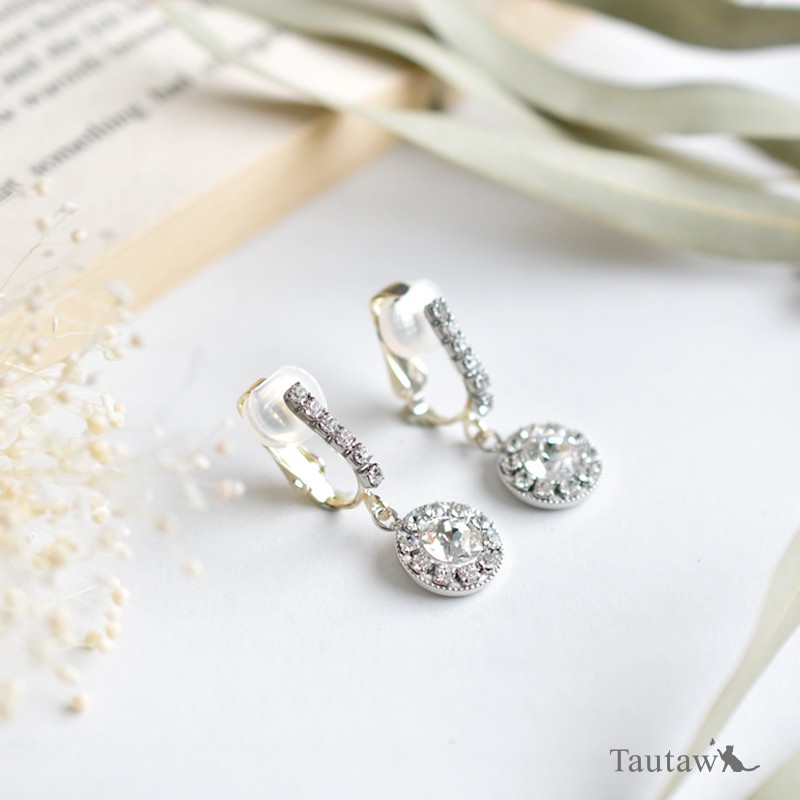 スワロフスキーイヤリング スワロフスキーイヤリング