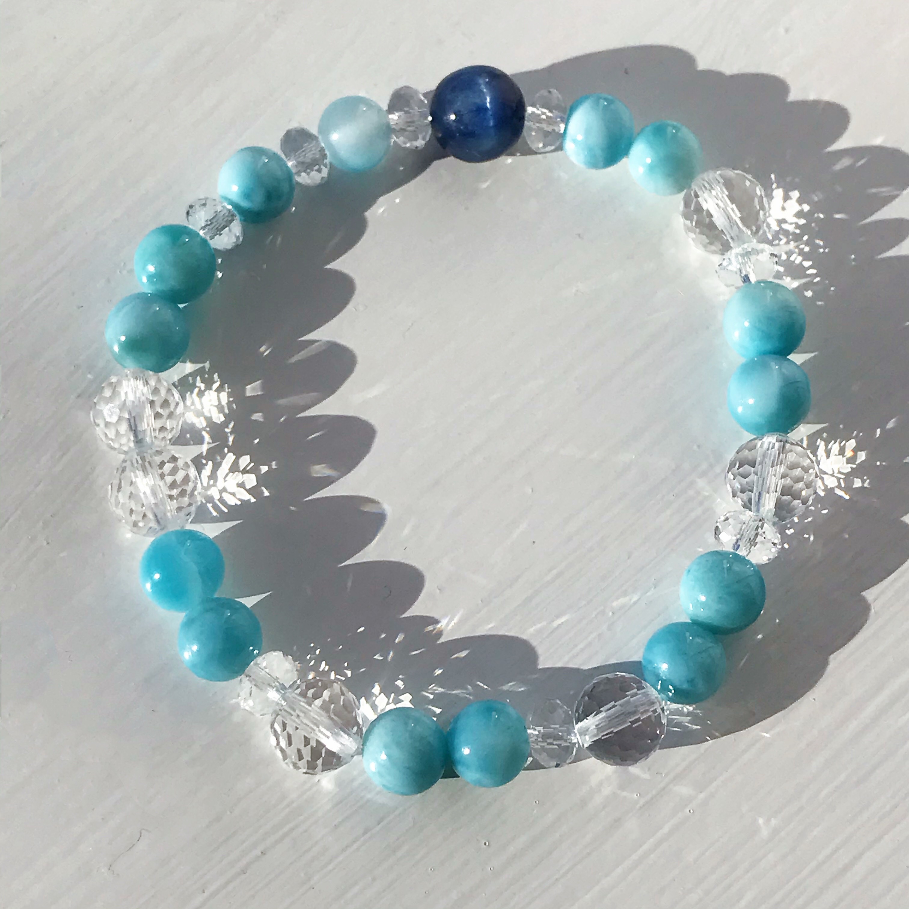 イギリス発送　ハイクオリティ ラリマーブレスレット  キラキラ　海 ハワイ 可愛い 沖縄