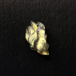 イギリス発送　貴重品 神々しい御守り 手彫り ロイヤルブルーラブラドライト 開光 九尾の狐 ペンダントトップ 3枚目の画像