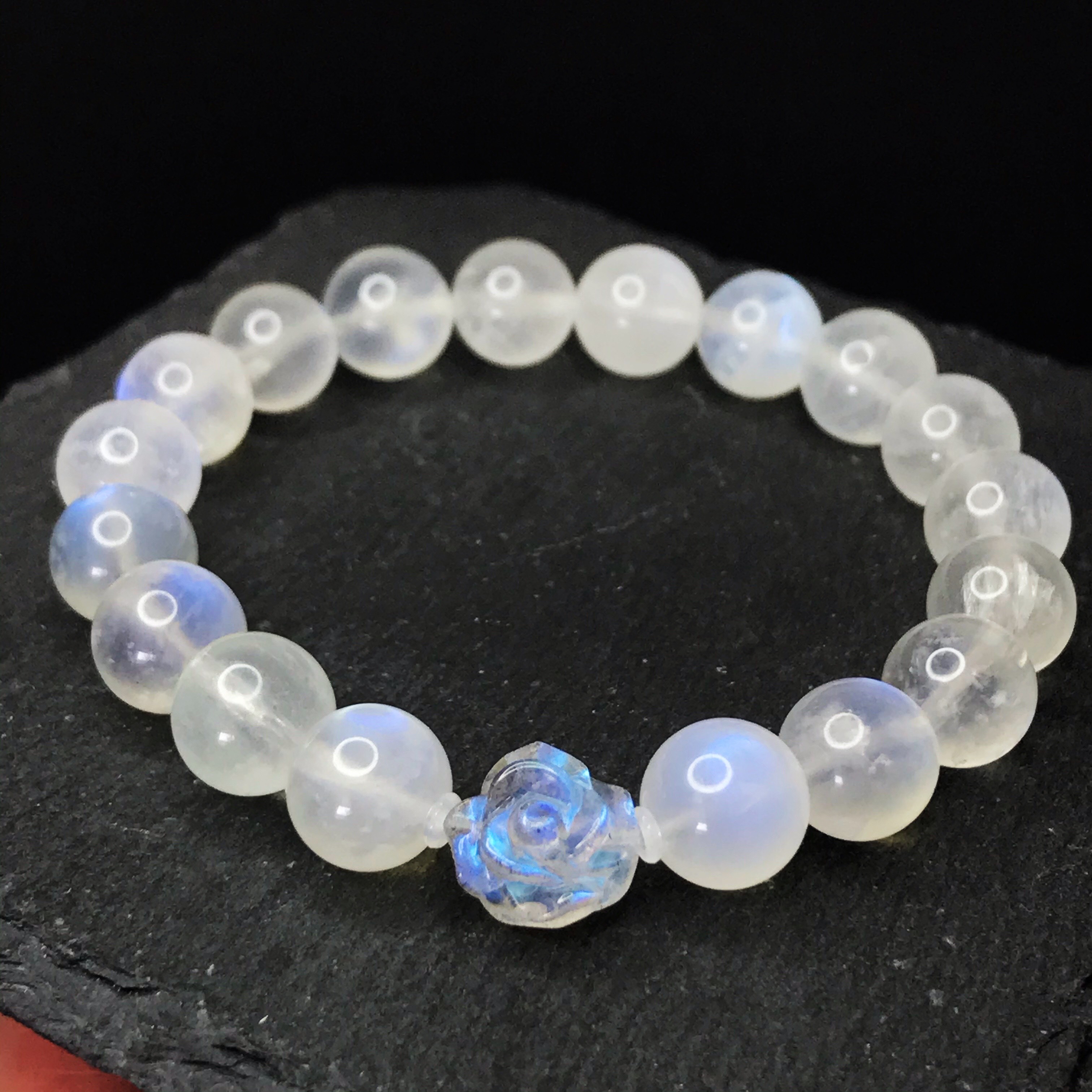 イギリス発送　ハイクオリティ ブルームンストーンブレスレット ペリステライト 月 縁起物