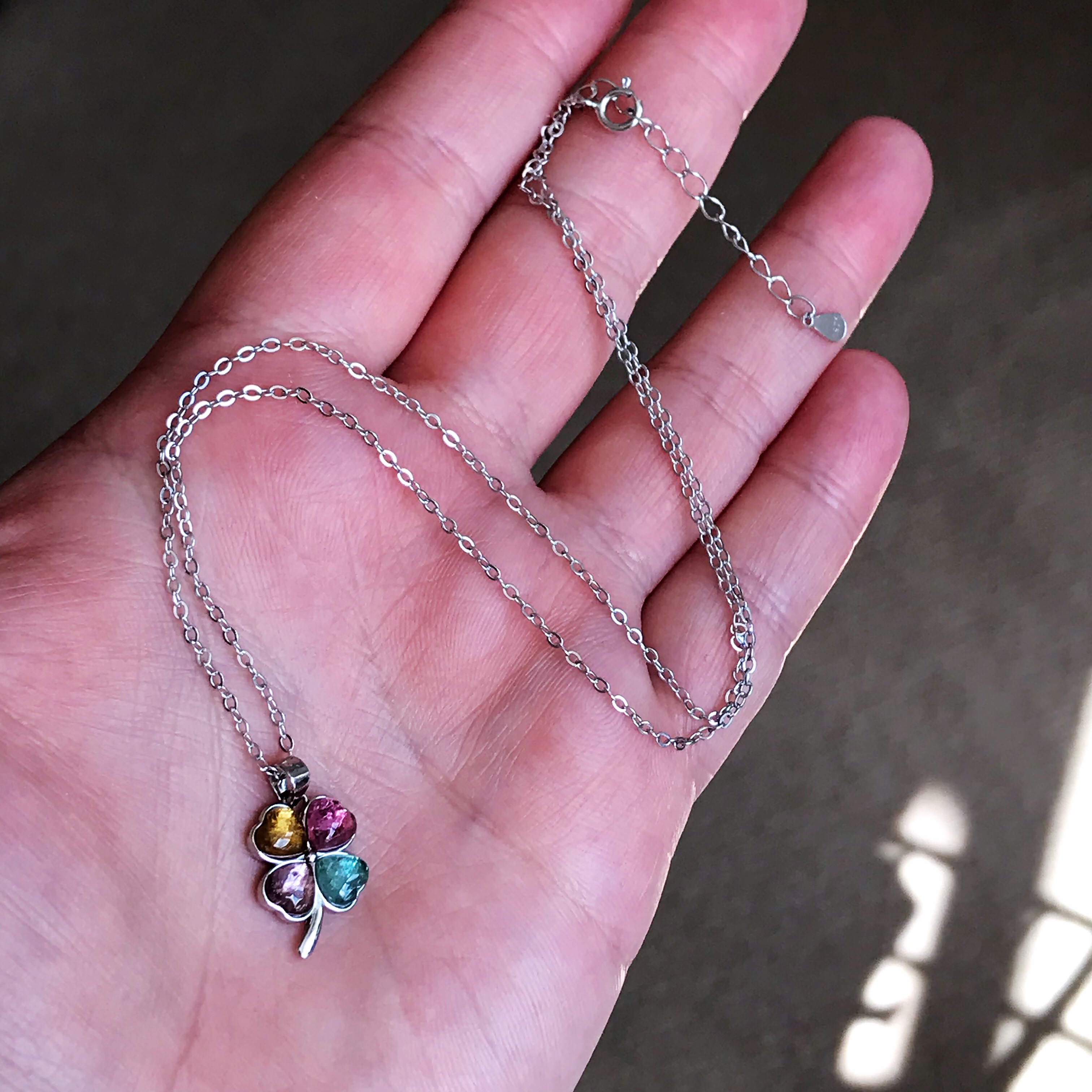 イギリス発送　ハイクォリティ 天然 マルチカラートルマリンネックレス　虹色　クローバーネックレス　Silver925