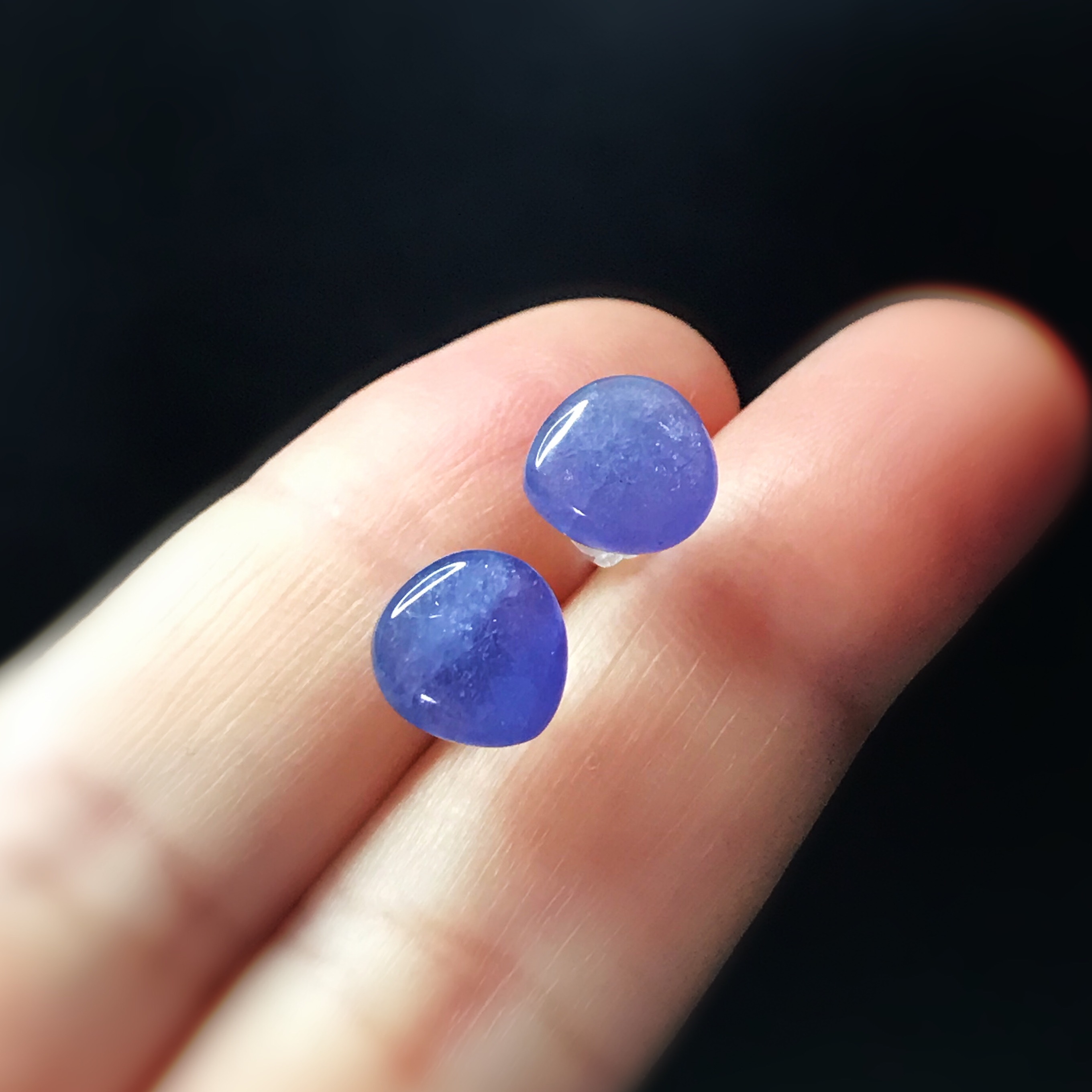 イギリス発送　天然タンザナイト　ピアス　神秘的　上品　縁起物 Silver925