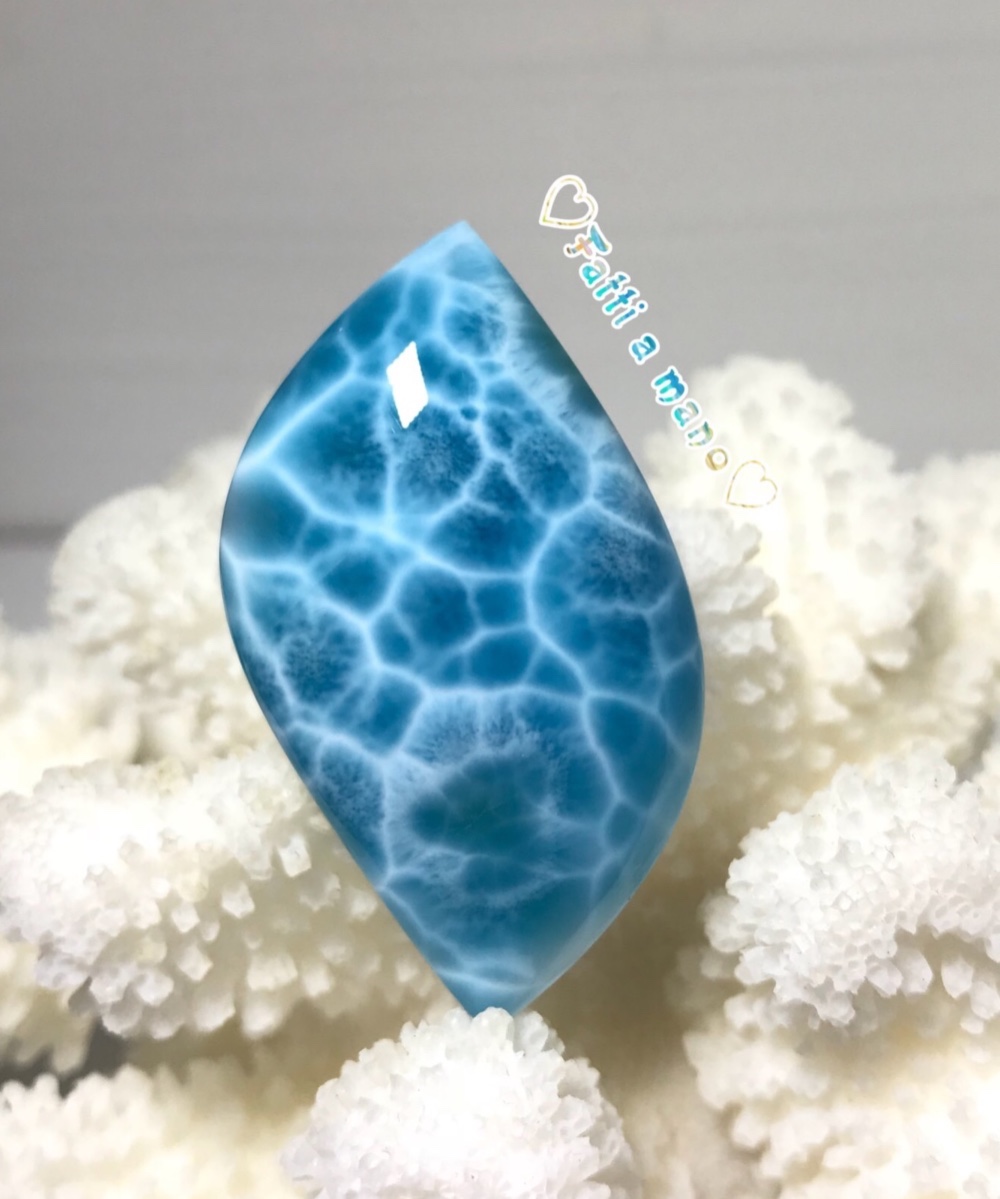 イギリス発送　送料無料 収蔵級 最高グレード ラリマーカボション ルース  入手困難 絶品波模様