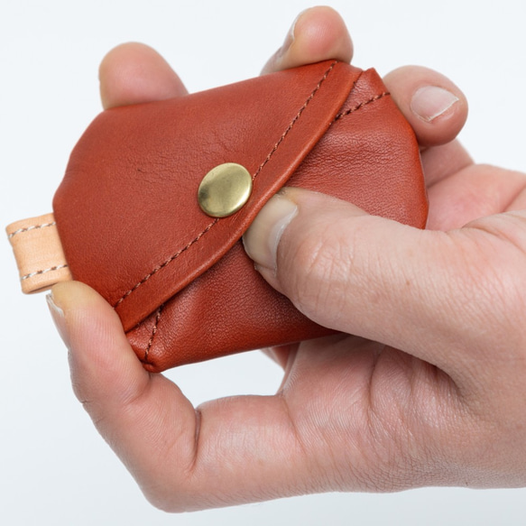 【本革】手乗り小銭入れ　たっぷり入るコインケース　オイルレザーと白ヌメ革のコンビ 人気・おすすめ｜使いやすい・旅行におすすめ 品質保証 全国発送 正規品・日本国内発送・安心保証付き