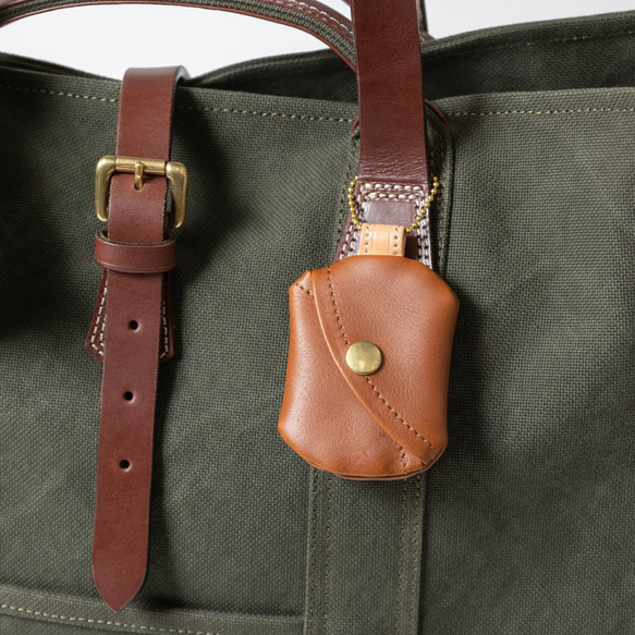 【本革】手乗り小銭入れ　たっぷり入るコインケース　オイルレザーと白ヌメ革のコンビ 人気・おすすめ｜使いやすい・旅行におすすめ 品質保証 全国発送 正規品・日本国内発送・安心保証付き