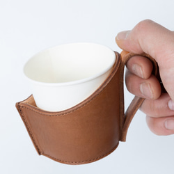 【本革】コンビニコーヒーにも使えるカップホルダー　イタリアンレザー、オイルレザーと白ヌメ革のコンビ 3枚目の画像