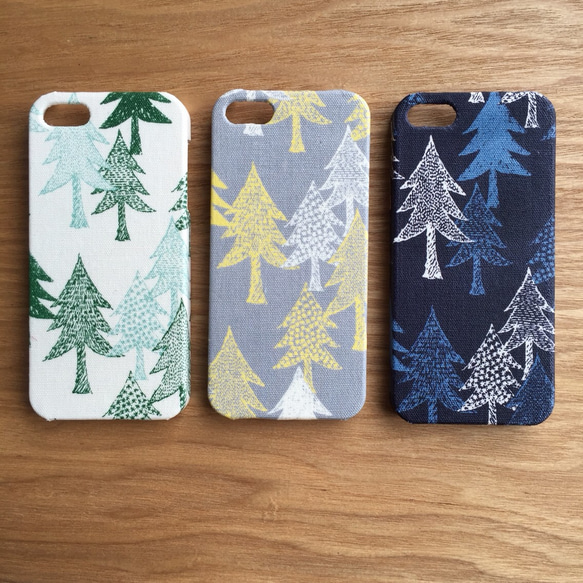 【全３色】北欧の森 ＊iPhone ケース スマホケース＊ 1枚目の画像