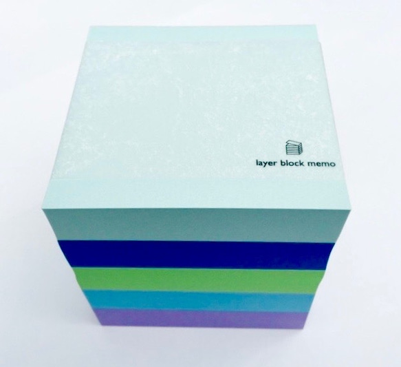 色画用紙のブロックメモ【cocktail cube】青 2枚目の画像