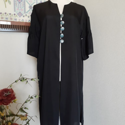 ★　着物リメイク　黒　絽　袖フリル　コートドレスです　!!　★ 2枚目の画像