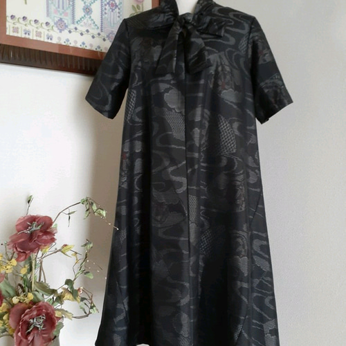 ☆ 着物リメイク 大島紬 ボウカラーのフレアワンピースです  