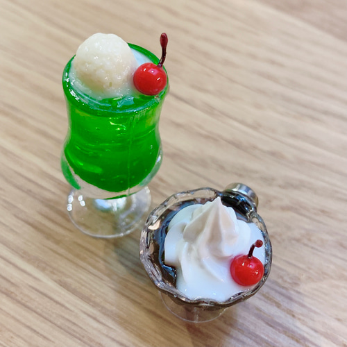 レトロ純喫茶＊メロンソーダとコーヒーゼリーのマグネット2点