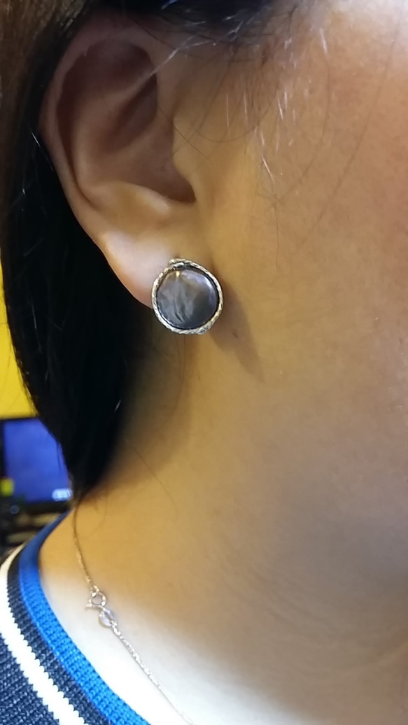 S925意大利純銀手扭耳環配巴洛克珍珠 第2張的照片