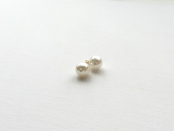 [銷售]白色殼牌珠耳環10毫米14Kgf 第2張的照片