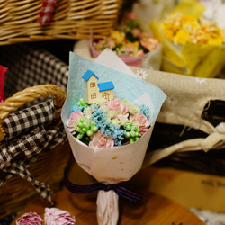【Proproma】森林系小花束(藍房子)/捧花/手染雙色玫瑰花/婚禮佈置/居家小物 第2張的照片