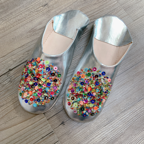 Moroccan Babouche slippers - candy silver 第3張的照片