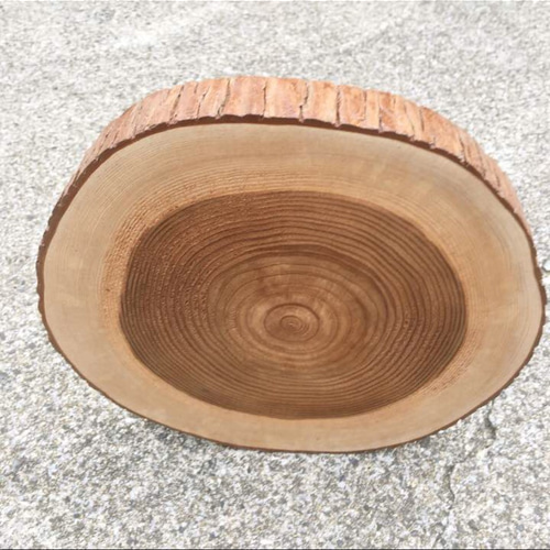 すぎ丸太輪切り 全面磨き、ニス加工仕上げ ウエディングボード用など