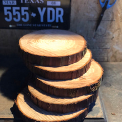 訳あり 杉丸太ニス塗り加工 ４枚セット 訳あり 杉丸太ニス塗り加工 4枚セット ウェルカムボード かあさん