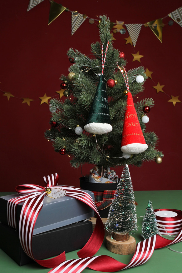 2019 MERRY & CHRISTMAS 聖誕樹掛飾禮盒 / 交換禮物 / 聖誕禮物 / 聖誕襪 第6張的照片