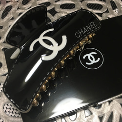 CHANELロゴ風ヘアクリップ ヘアクリップ・バナナクリップ