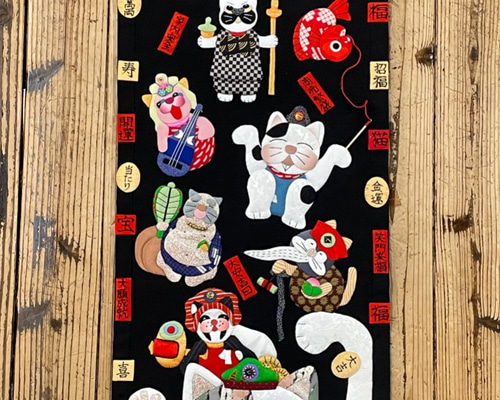 一点物：大型総刺しゅうタペストリー：ハンドメイド：猫ちゃんタペストリー 08784653-s.jpg