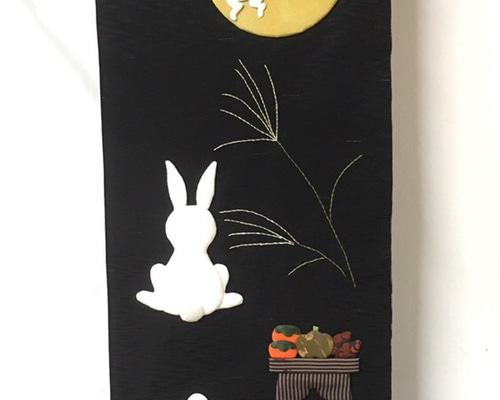 掛け軸仕立てのお月見うさぎのタペストリー タペストリー・壁掛け 和