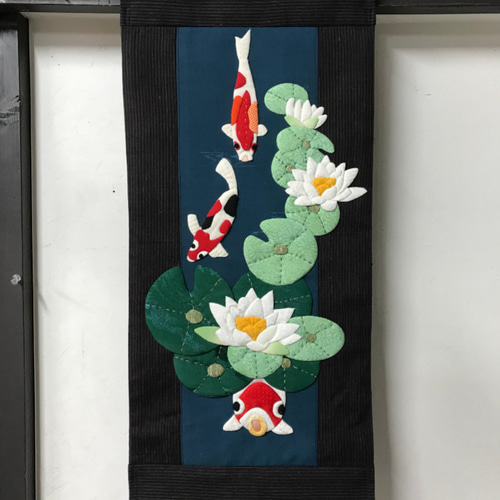 キット】睡蓮と鯉のタペストリー【古布】 キット 和小物キット