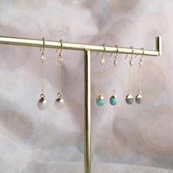 天然石・グリーンジェイドの大人上品ラインピアス（14kgfフック・イヤリングに変更可） 5枚目の画像