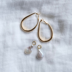 [免費送貨與新商品]大型淡水珍珠2way變形金圈形耳環 第4張的照片