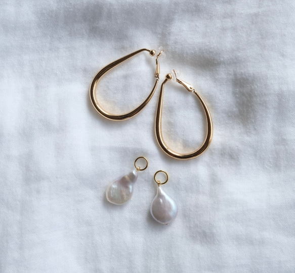 [免費送貨與新商品]大型淡水珍珠2way變形金圈形耳環 第4張的照片