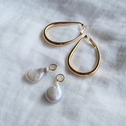 [免費送貨與新商品]大型淡水珍珠2way變形金圈形耳環 第5張的照片