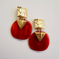 【免費送貨及新作品】復古金色和紅色夾式耳環 第3張的照片