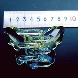 数量限定✨液体ガラスドーム　
バタフライヘアアクセサリー　
クリア&ブラック　グラデ 4枚目の画像